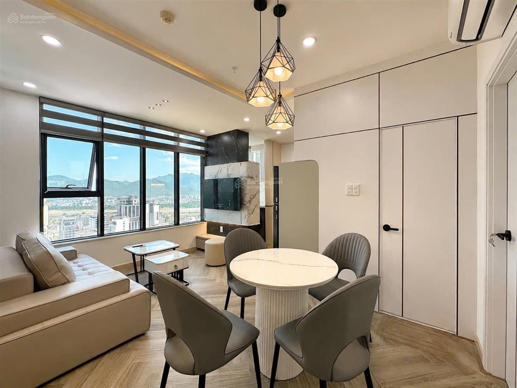 Căn hộ 44m2 view biển đông nam giá 2,9 tỷ mường thanh 60 trần phú nha trang