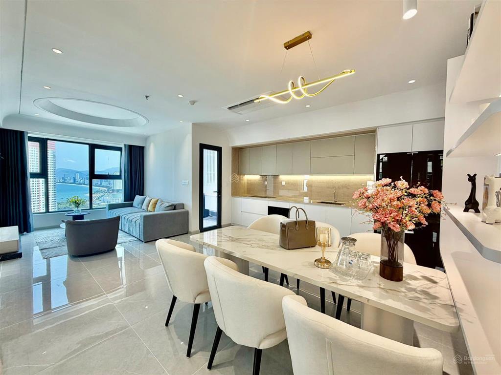 Kiều trinh  căn hộ đẹp trục 3pn tầng vip oc3, nha trang, view đông nam mát mẻ