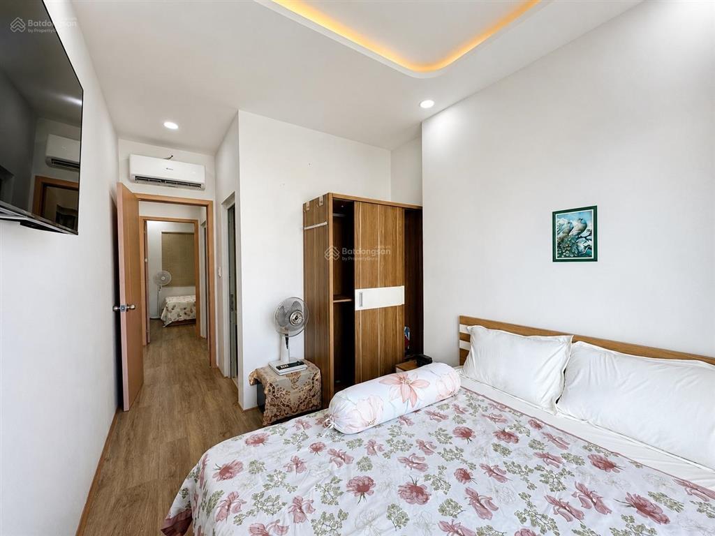 Kiều trinh  bán ch 620  tầng 6  tòa oc2a, view xéo biển hòn chồng, hướng đn mát quanh năm