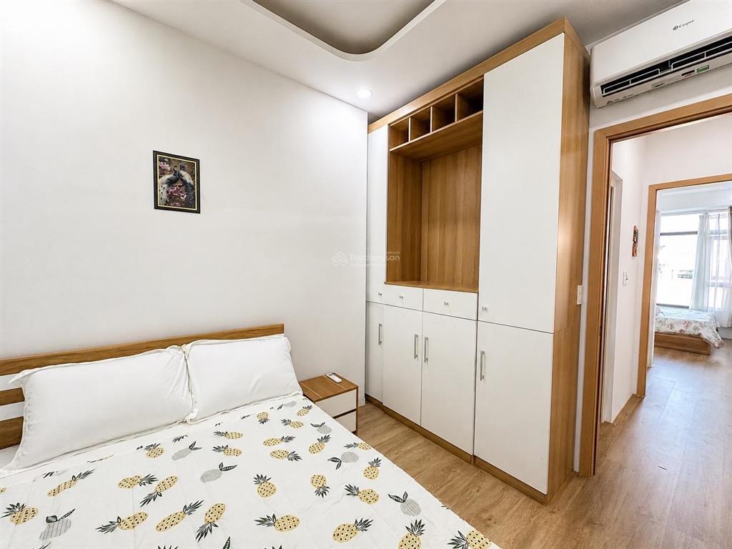 Kiều trinh  bán ch 620  tầng 6  tòa oc2a, view xéo biển hòn chồng, hướng đn mát quanh năm