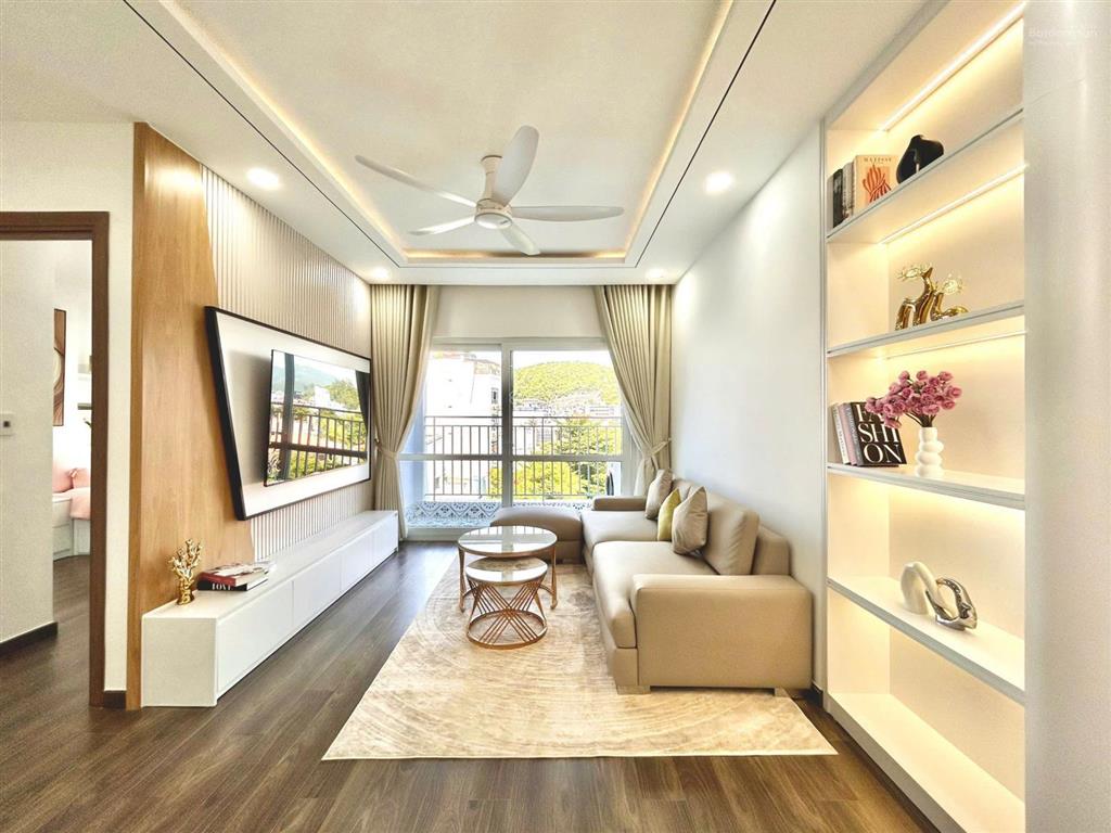Kiều trinh  chính chủ bán căn hộ nội thất đẹp tòa oc3  đồng bộ sảnh đẹp  giá tốt