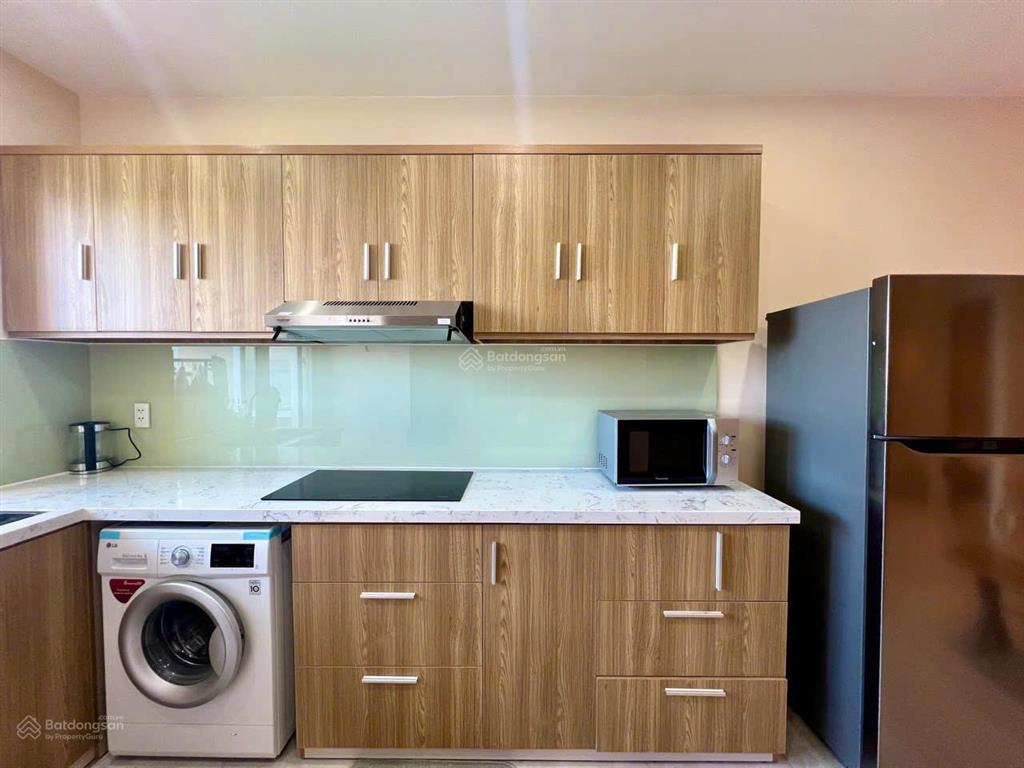 Kiều trinh  chủ cần bán căn 3 phòng ngủ view trực biển mường thanh viễn triều nha trang