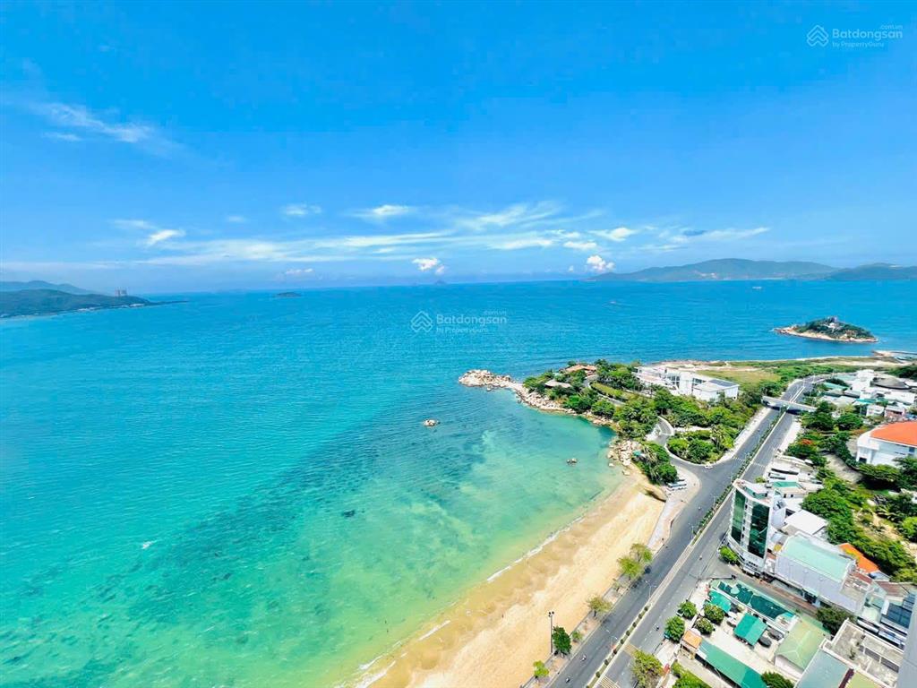 Kiều trinh  chủ cần bán căn 3 phòng ngủ view trực biển mường thanh viễn triều nha trang
