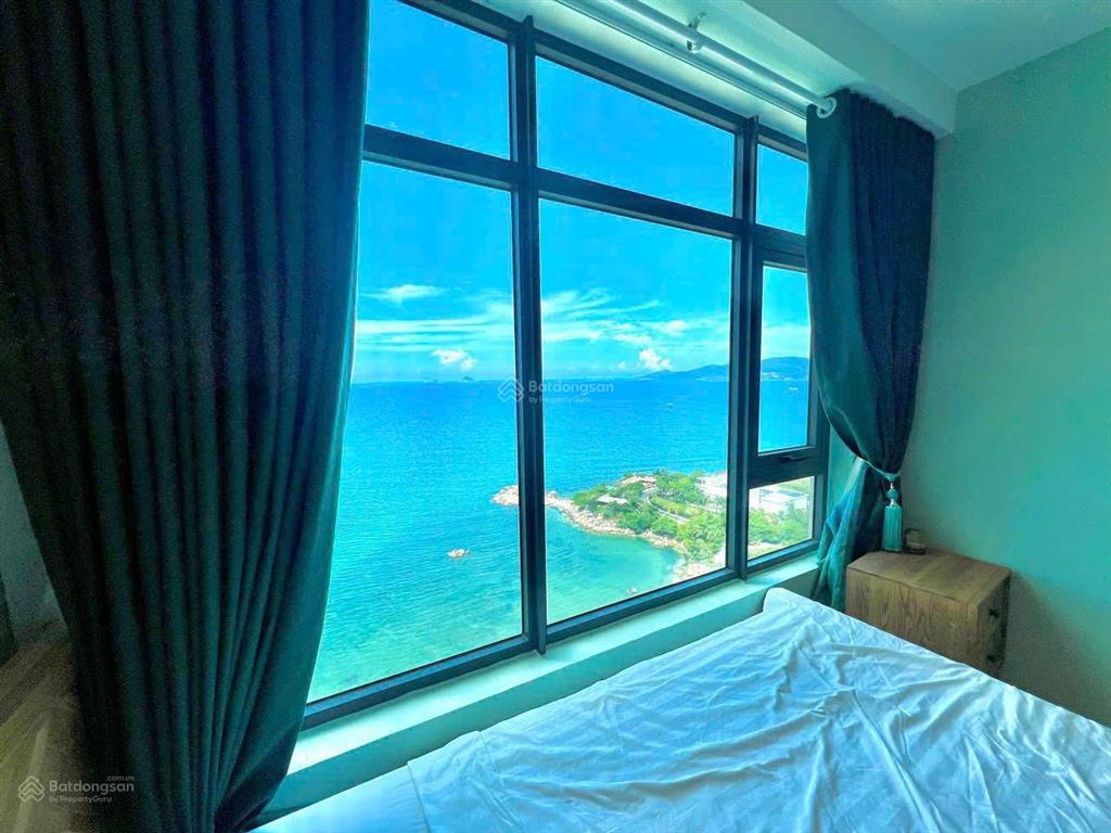 Kiều trinh  chủ cần bán căn 3 phòng ngủ view trực biển mường thanh viễn triều nha trang