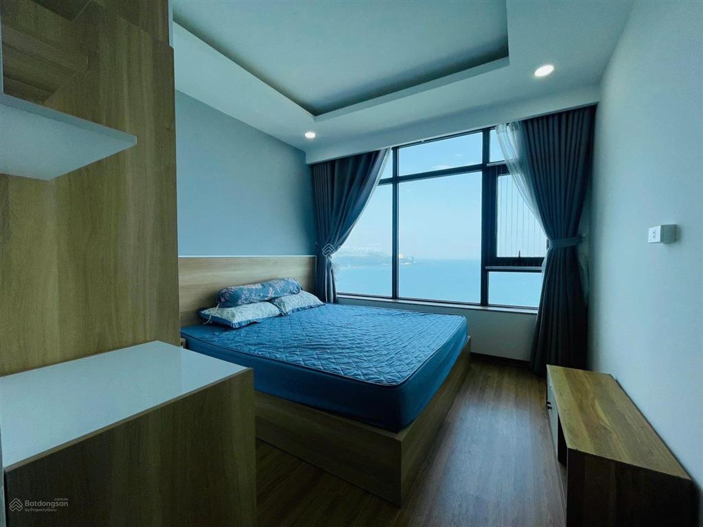 Kiều trinh  chủ cần bán căn 3 phòng ngủ view trực biển mường thanh viễn triều nha trang