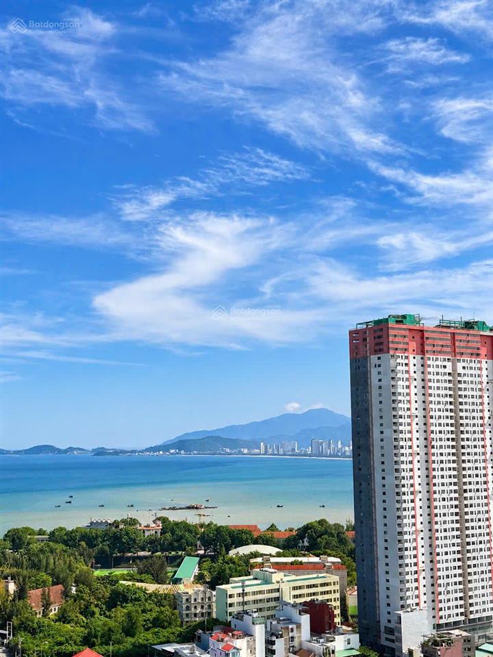 Kiều trinh  chủ bán căn hộ 2pn view biển thênh thang, full nội thất, ở ngay