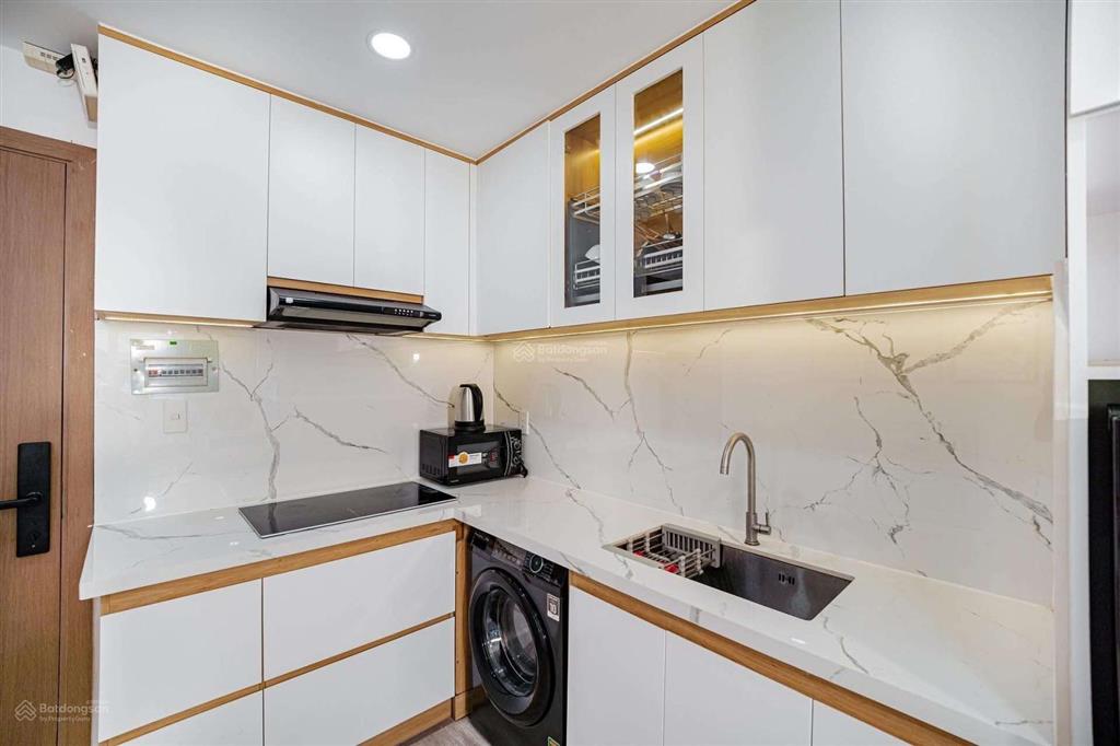 Kiều trinh tiết lộ căn giá hời! 59m2 đông nam view xéo biển, giảm sốc 600 triệu