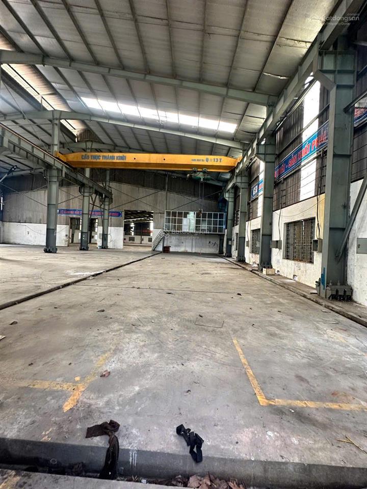 Cho thuê 6000m2 kho xưởng ở mê linh, pháp lí chuẩn, có pccc, giá 100k/m2/th.  0965 730 ***