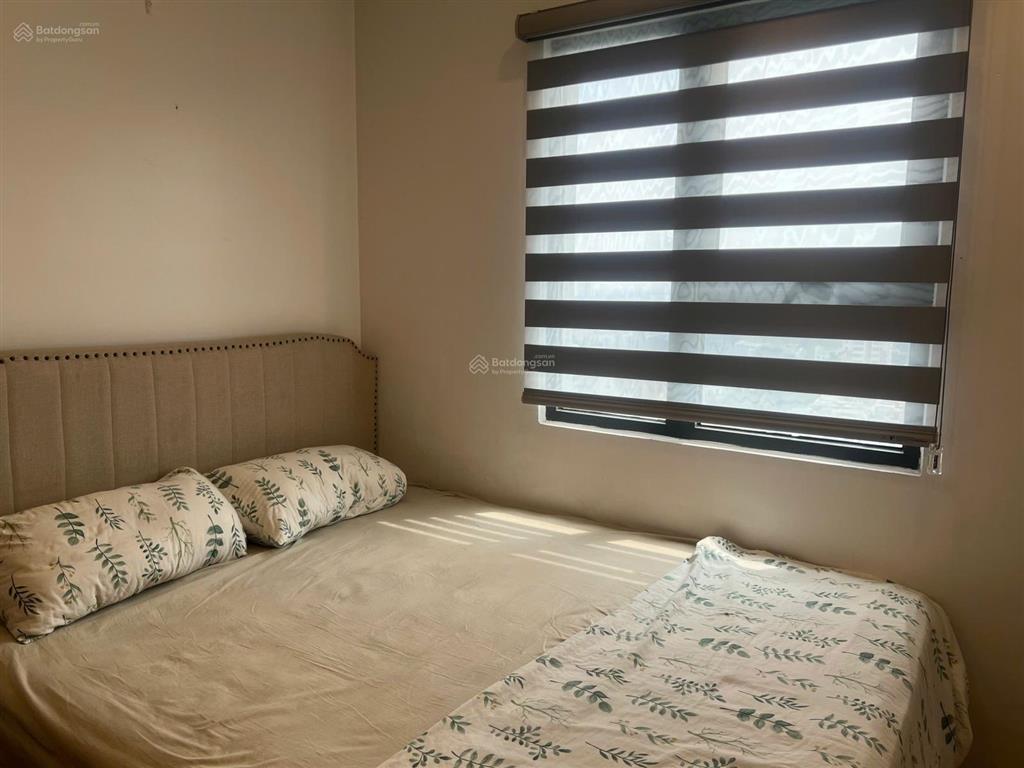 Chính chủ cho thuê căn hope phúc đồng  view biệt thự vinhomes riverside  bc đông nam. 70m2, 2pn