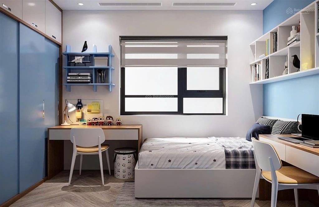 Cần bán căn hộ 3pn 138m2 full đồ tại toà golden palm 21 lê văn lương giá hạ chào tầng trung đẹp