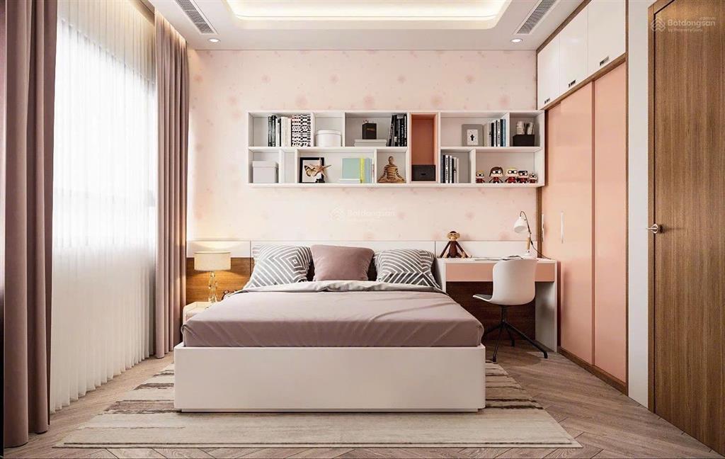 Cần bán căn hộ 3pn 138m2 full đồ tại toà golden palm 21 lê văn lương giá hạ chào tầng trung đẹp