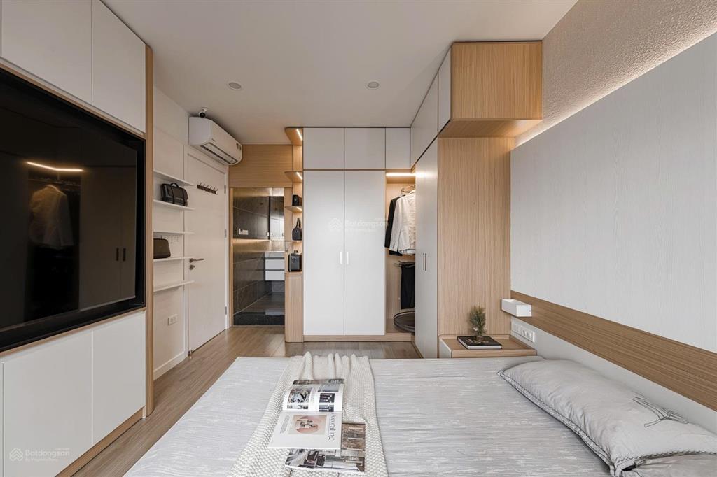 Chính chủ bán 3pn  102.2m2 full đồ cao cấp tại hapulico complex vũ trọng phụng  thanh xuân