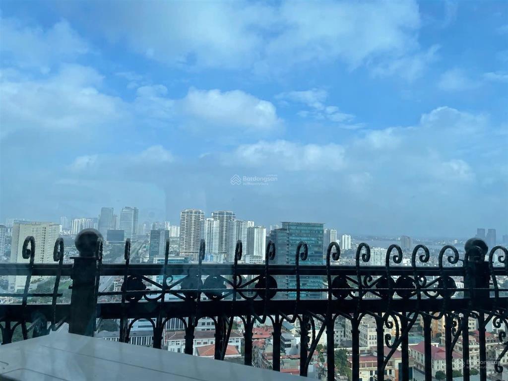 Độc quyền  khan hiếm  độc bản và khác biệt với căn góc 3pn 149m² view hồ tây tại hanoi signature