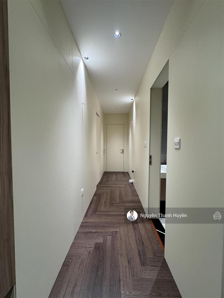 Tôi cần bán lại căn hộ 4pn 161m2 nhà mới chưa sử dụng tại the diamond residence 25 lê văn lương