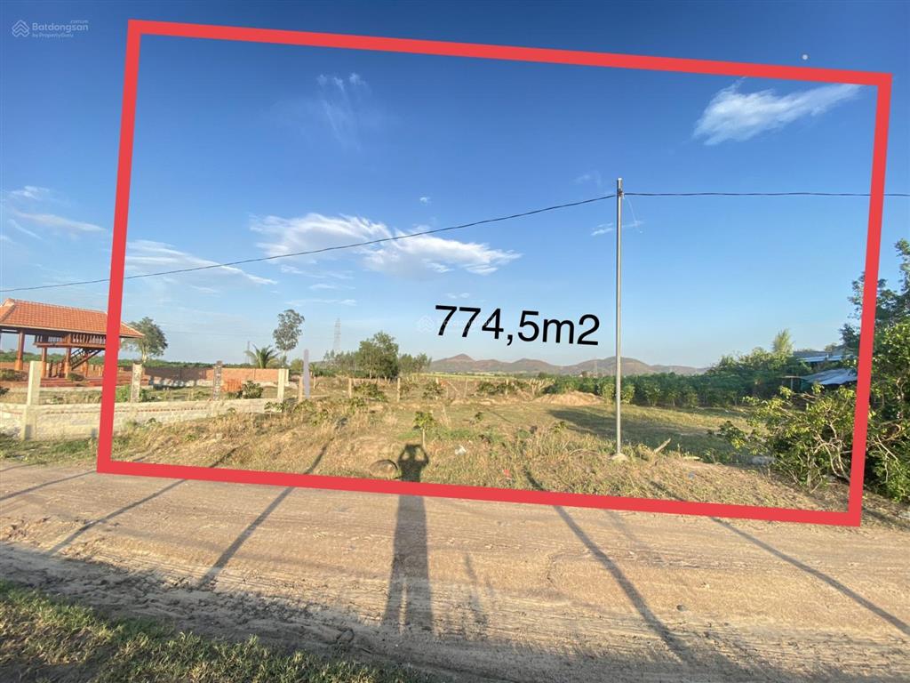 Bán 774,5m2 đất (tân mỹ, tân định) ninh xuân, ninh hoà. rộng đẹp, yên tĩnh, thoải mái.