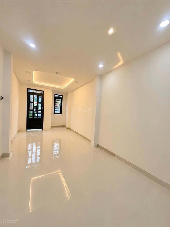 Bán nhà hoàng hoa thám  chợ cây quéo  bình thạnh, 60m2  4 tầng chỉ 6.95 tỷ còn bớt