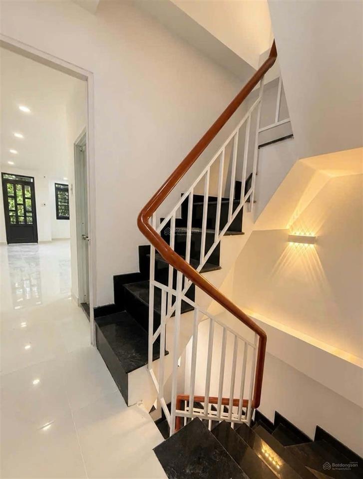 Bán nhà hoàng hoa thám  chợ cây quéo  bình thạnh, 60m2  4 tầng chỉ 6.95 tỷ còn bớt