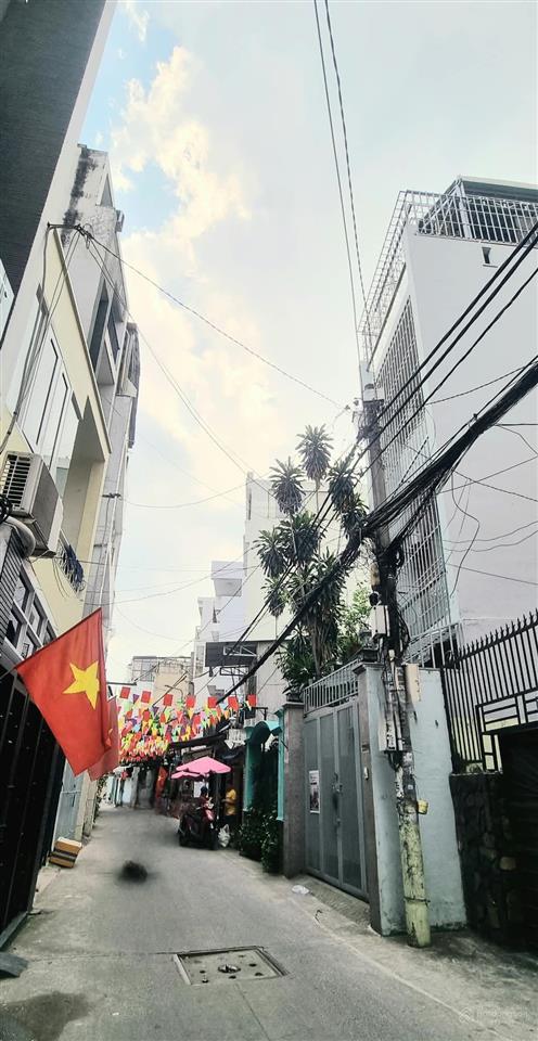 Bán nhà hxh hoàng hoa thám  bình thạnh, 42m2  5 tầng chỉ 6,39 tỷ còn bớt.