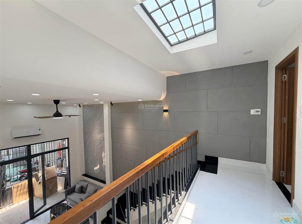Giá rẻ hiếm có, 60m2  4.6 tỷ, nhà mới ở ngay, bạch đằng  p gia định  bình thạnh.