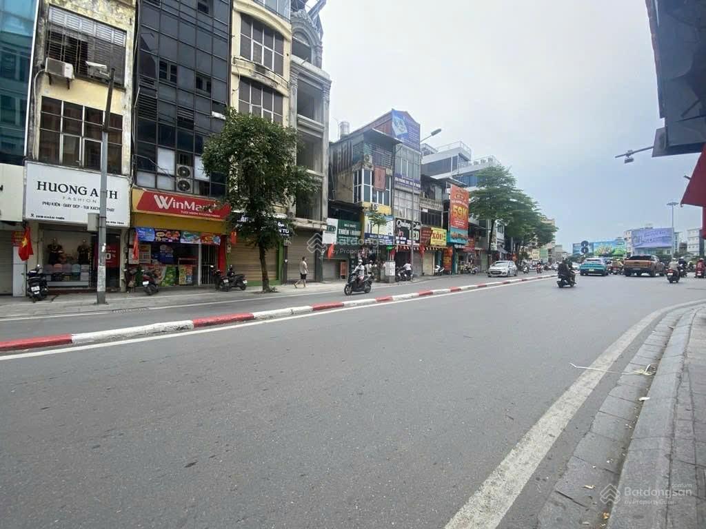 Chính chủ cho thuê tòa nhà mặt phố khâm thỉên diện tích 62m,6 tầng,mặt tiền 4,5m,tháng máy,giá 55tr