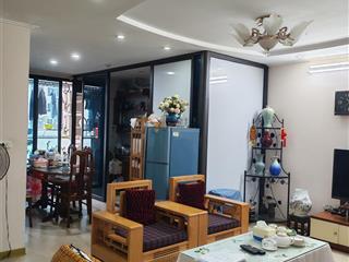 Chính chủ bán căn hộ chung cư cao cấp 112m, 3 ngủ, 2 vs, giá 10,5ty