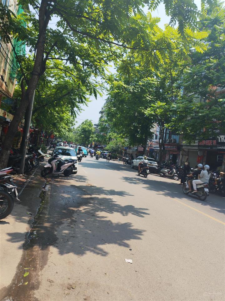 Siêu phẩm mặt ngõ quận hai bà dt32m x4 tầng, ôtô kinh doanh, giá 9,9ty
