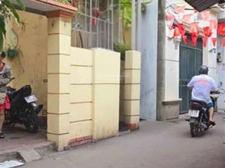 Siêu phẩm mặt ngõ thông khâm thỉên dt74m, sân công riêng,kinh doanh nhỏ,không quy hoạch giá 10,8 ty