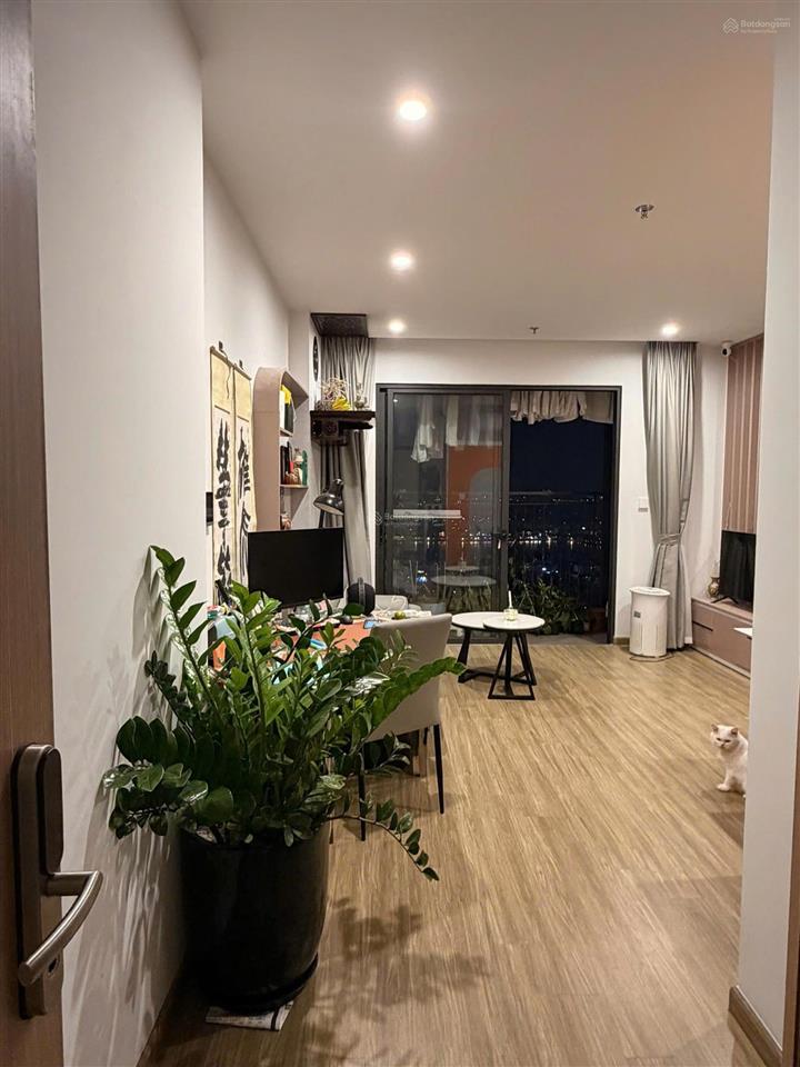 Cần cho thuê căn hộ tại vinhomes ocean park s112