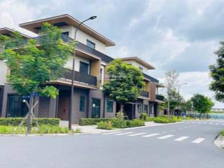 Nhà phố vườn ven sông 7.9 tỷ, thanh toán 10% ký hợp đồng, khu compound an ninh