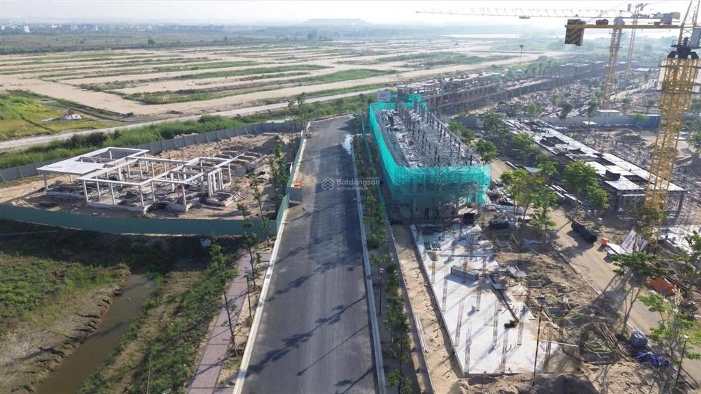 Biệt thự song lập view sông trực diện tại izumi city, chiết khấu lên đến 10.5%, nhận nhà 2026