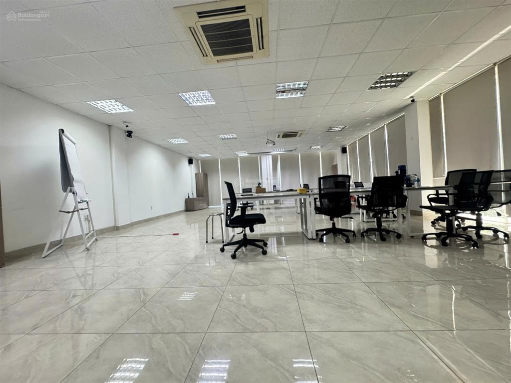 Cho thuê tòa nhà vp góc 2 mt vũ tông phan khu đô thị an phú an khánh có hầm có thang máy