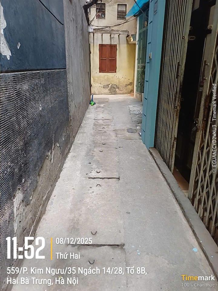 Chính chủ bán nhà số 2c, ngõ 559/14/28 kim ngưu, 5 tầng, 3 ngủ, vuông đẹp, chỉ 4,95 tỷ