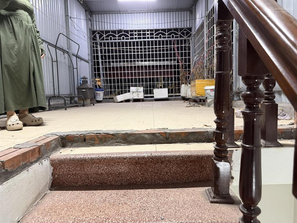 Giật mình! hồng mai  40m2  5 tầng  3 ngủ  ở sướng  gần ô tô chỉ nhỉnh 4 tỷ