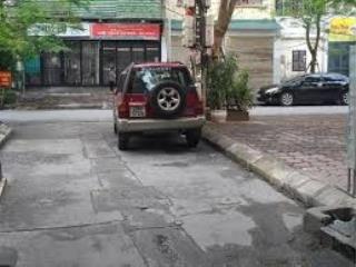 Giật mình! hồng mai  40m2  5 tầng  3 ngủ  ở sướng  gần ô tô chỉ nhỉnh 4 tỷ