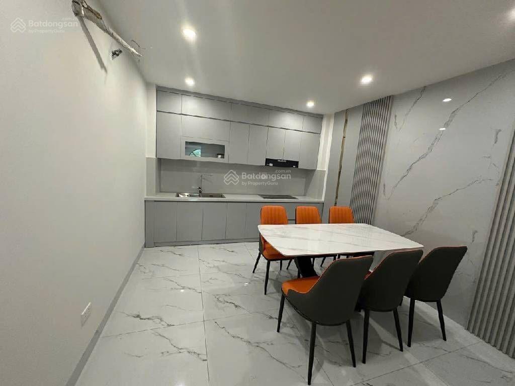 Thạch bàn. nhà 5 tầng. dt 41m2, mt 3,8m, giá chỉ 7 tỷ hơn. ảnh thật nhà thật 100%, bán nhà tổ 9 t