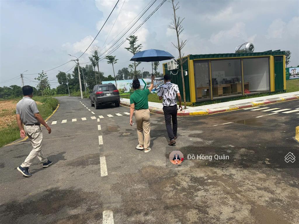 Hơn 3tỷ 100m2 thổ cư đoài phương bán cắt lỗ thu vốn gần đường vành đai, kết nối sơn tâycnc hoà lạc