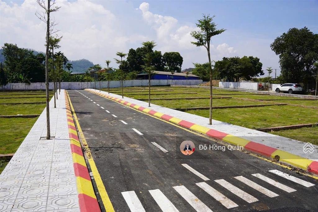 Chính chủ bán lô đất đẹp tại trung tâm phú cát (hòa lạc), vị trí thuận tiện, phù hợp an cư lâu dài