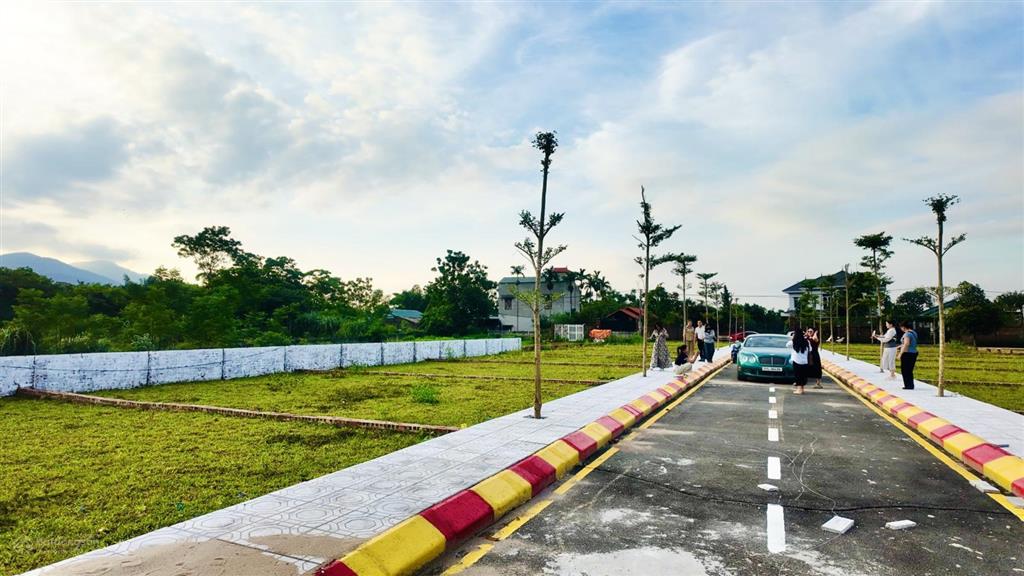 Chỉ 2,8 tỷ sở hữu ngay 100m² đất nền sổ đỏ full thổ cư tại cnc hòa lạc, mt 6m đường ô tô tránh