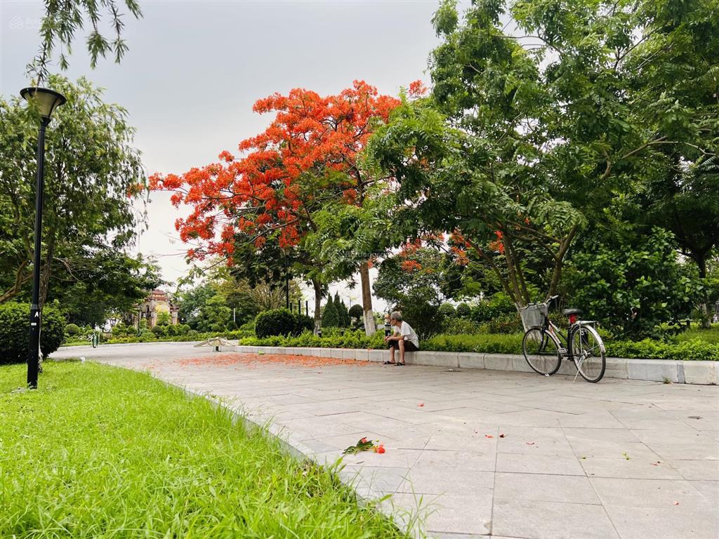 Bán nhanh, đất giá ngộp, ngay sát dự án kđt, giá 2.x tỷ