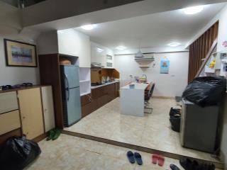 Cho thuê nhà riêng 35m2, 11 triệu vnd, hẻm 26 ngách 62 ngõ 1, bùi xương trạch, chính chủ