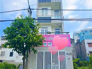 Bán nhà mặt tiền p7, q8, 96m2 4 tầng, đường trước nhà 20m,8.1tỷ