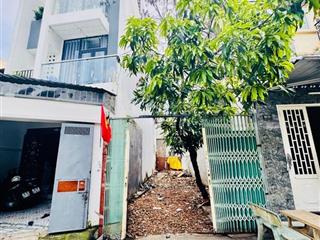 Bán đất tên lửa 106m2, ngang 4m nở hậu 7.8m,hẻm xe hơi, 6,8 tỷ