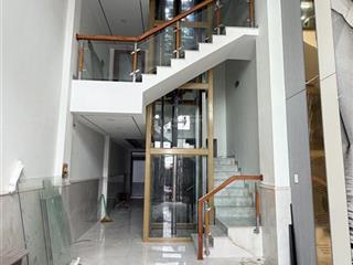 Nhà mới 5 tầng (68m2), tân phú, hẻm nhựa thông, thang máy, nội thất xịn.
