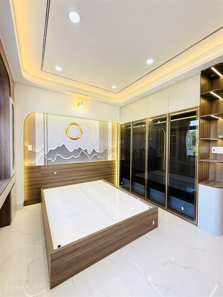 Bình tân, hẻm nhựa thông, nhà 5 tầng ,68m2, giá rẻ