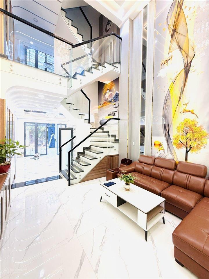 Bình tân, hẻm nhựa thông, nhà 5 tầng ,68m2, giá rẻ