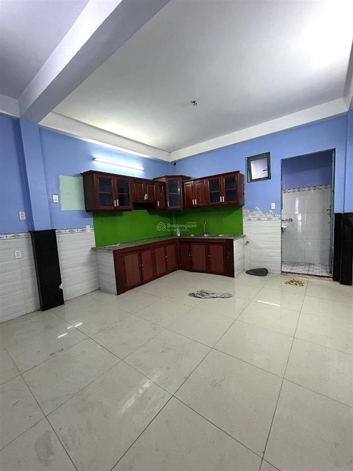 Nhà đẹp 2 tầng, 80m2 (4x20), hẻm ô tô thông, giá rẻ