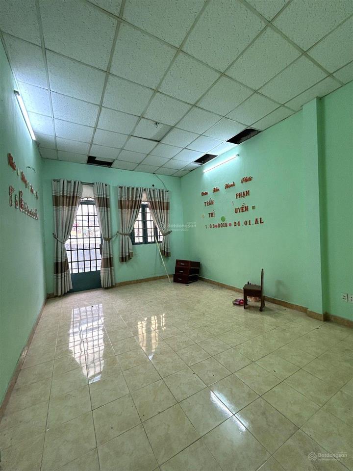 Nhà đẹp 2 tầng, 80m2 (4x20), hẻm ô tô thông, giá rẻ