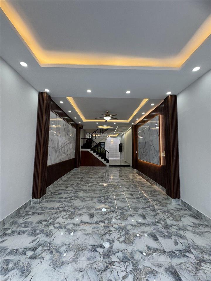 Nhà mặt tiền kinh doanh, khu tên lửa, mới 4 tầng, 84m2, ngang 4.5m