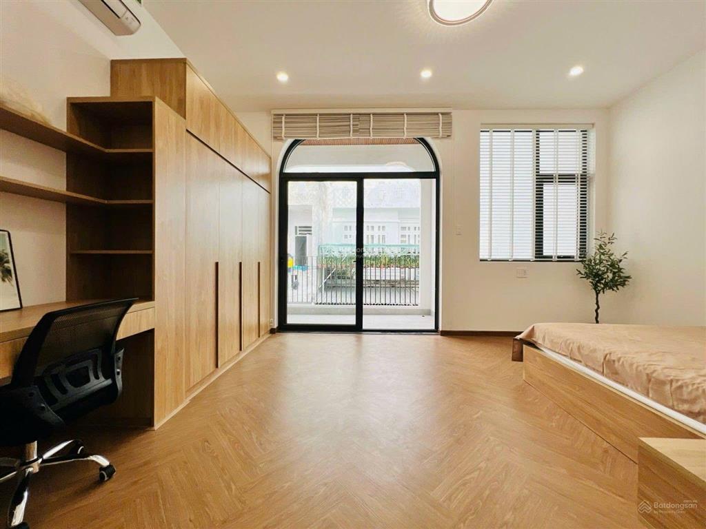 Tt quận 6 cạnh mặt tiền hậu giang, nhà 5 tầng, ngang 4 5m, kddv, giá rê!