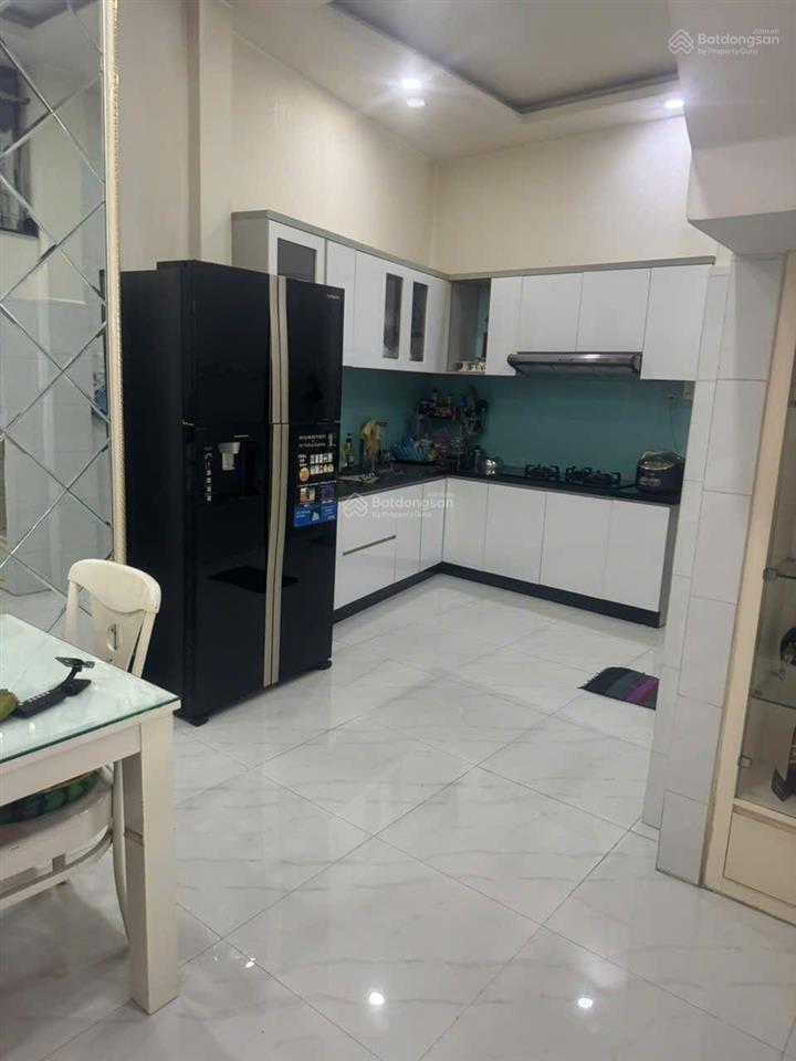 Nhà đẹp 4 tầng, 4pn, p. minh phụng, cạnh đ.32. cao tầng.